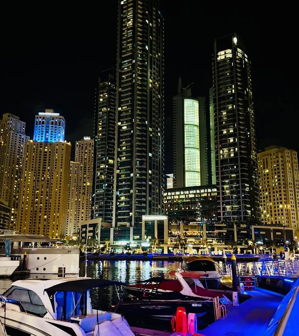 Renovated Luxe Bay Central Dubai Marina Apartment