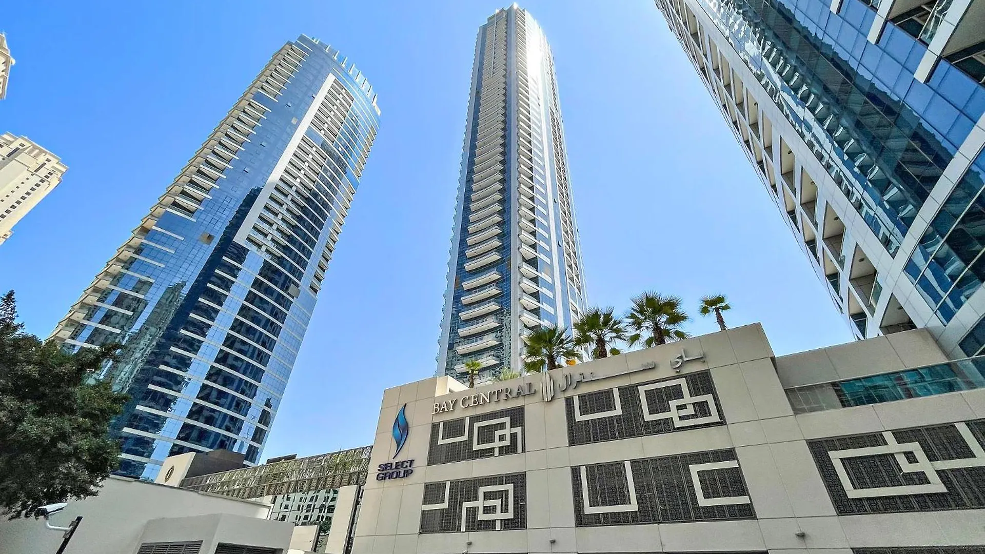 Renovated Luxe Bay Central Dubai Marina Apartment 0*,  United Arab Emirates